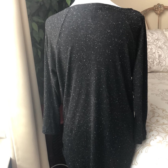 Dereck heart plus 3/4 raglan sleeve V neck top size 2X - Picture 2 of 4